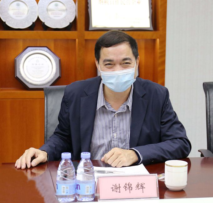 深圳市机关事务管理局副局长谢锦辉_副本.jpg 深圳市机关事务管理局副局长谢锦辉_副本.jpg