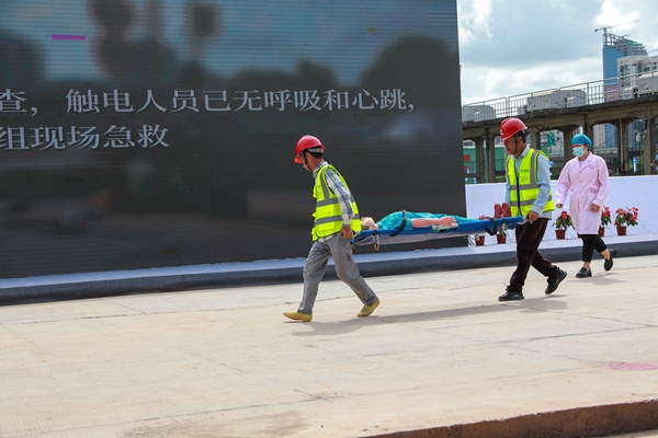 0V2A5843_¸±±¾.jpg 0V2A5843_¸±±¾.jpg