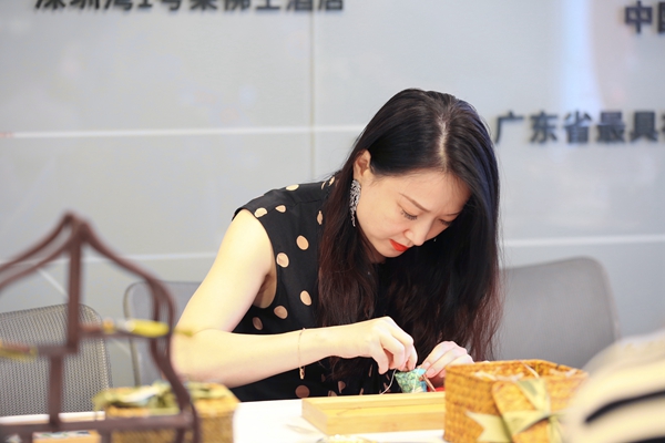 1G4A2691_副本.jpg 1G4A2691_副本.jpg