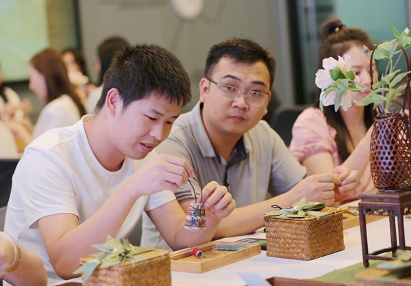 1G4A2639_副本.jpg 1G4A2639_副本.jpg